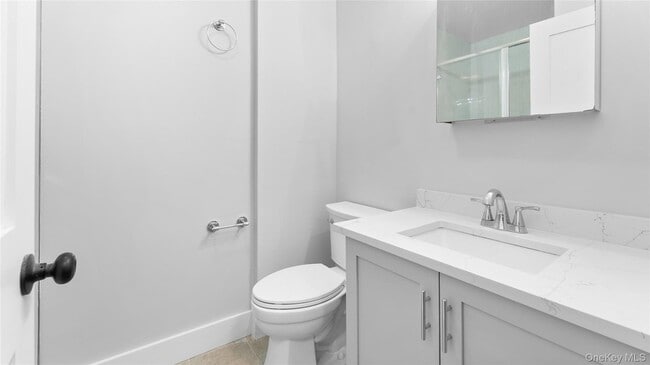 Building Photo - 197 Grand St