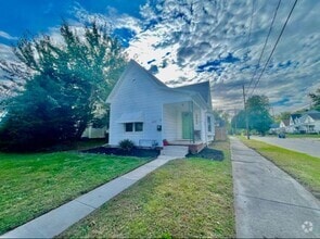 Building Photo - 2 bed 1 bath
