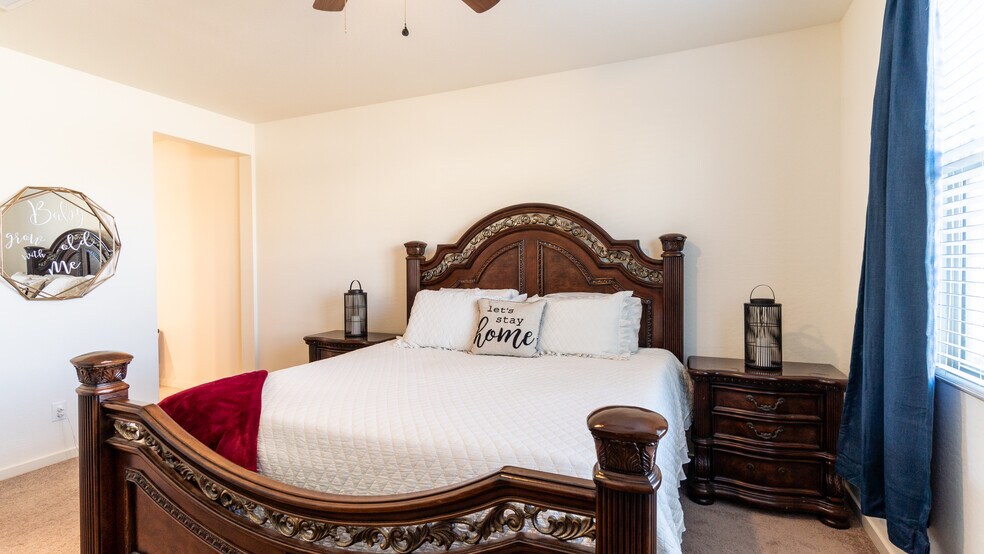 Building Photo - 514 W Cholena Trl