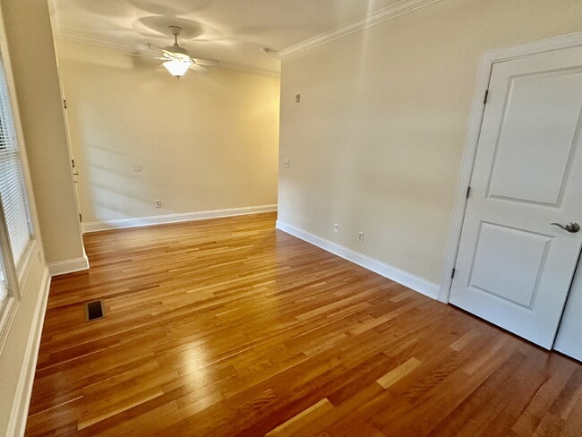 Building Photo - Downtown Living in The Heart of The Blufft...