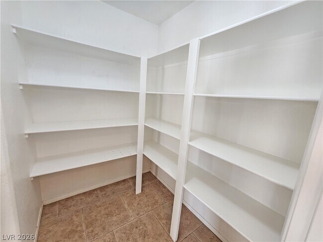 Building Photo - 3680 Ravine Ave