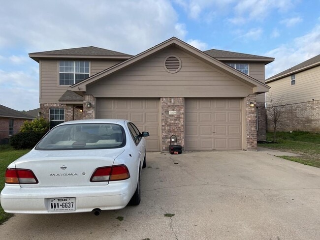 Primary Photo - 3109 Yaupon Rd