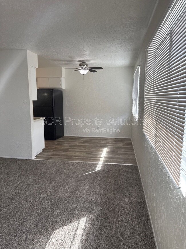 Building Photo - 128 General Arnold St NE