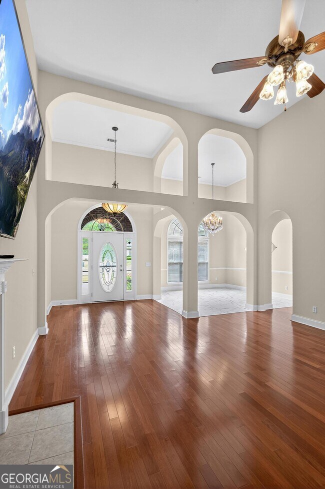 Building Photo - 409 Myrtle Crossing Ln