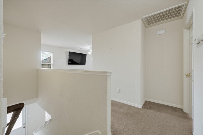 Building Photo - 15826 Sheldon Ridge Way