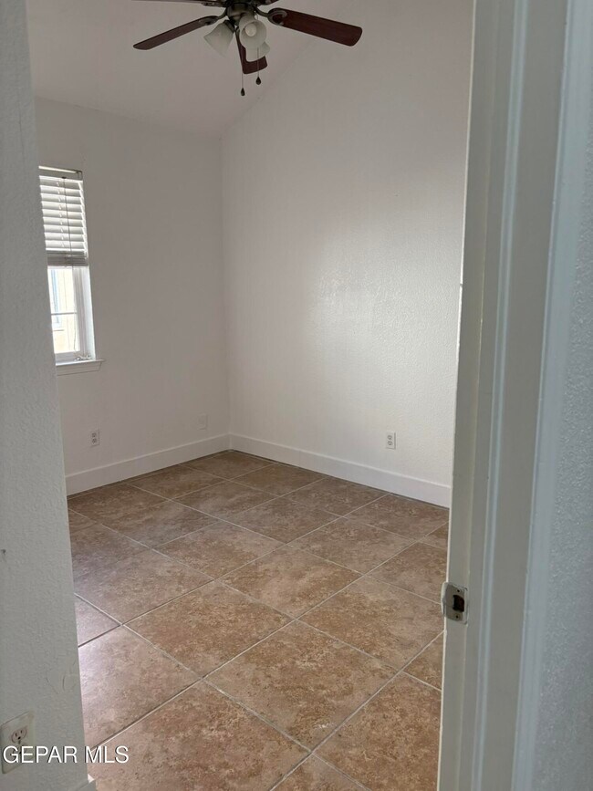 Building Photo - 11757 Royal Terrace Ln