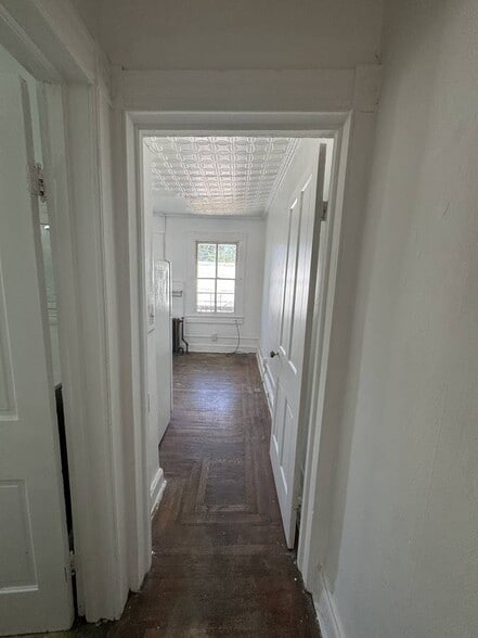 Hallway - 716 W 36th St