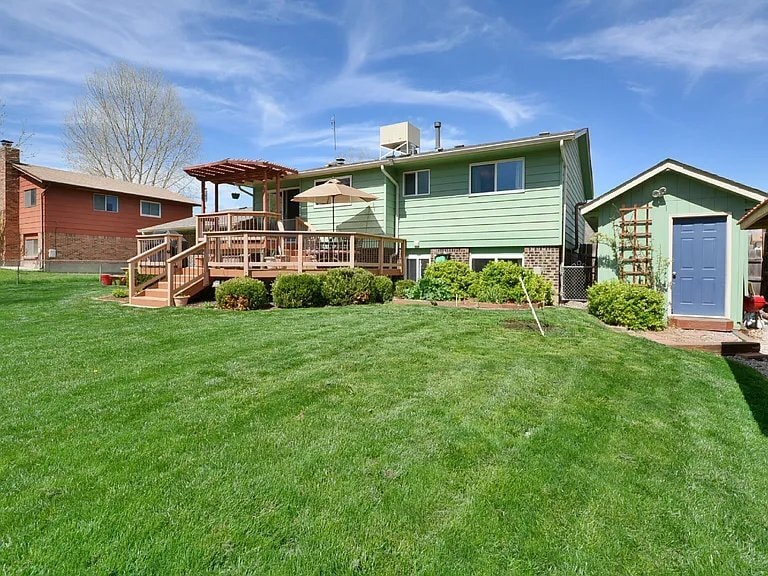 Building Photo - 1403 Lefthand Dr