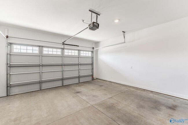 Building Photo - 21 Stone Mason Way NW