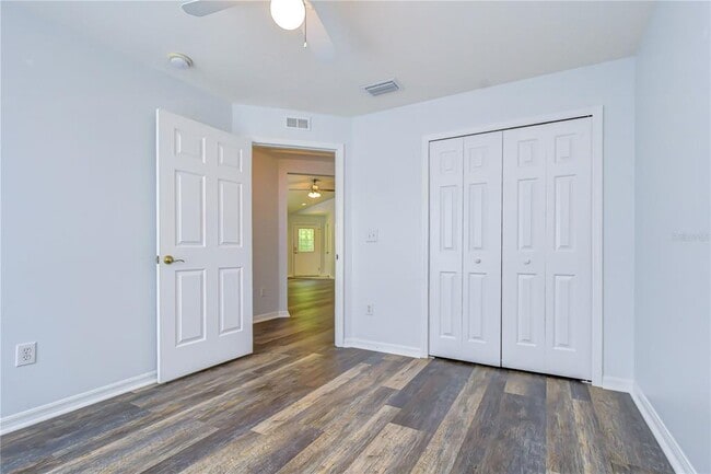 Building Photo - 6010 Skylarkcrest Dr