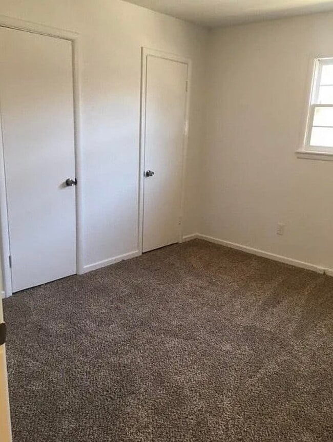 Building Photo - 4914 17th Pl