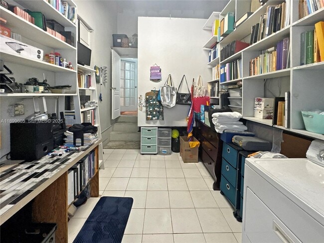 Building Photo - 5760 SW 10th St