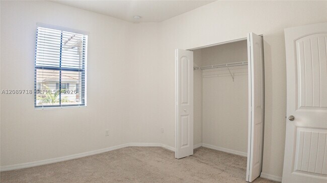 Building Photo - 1042 NW 33rd St