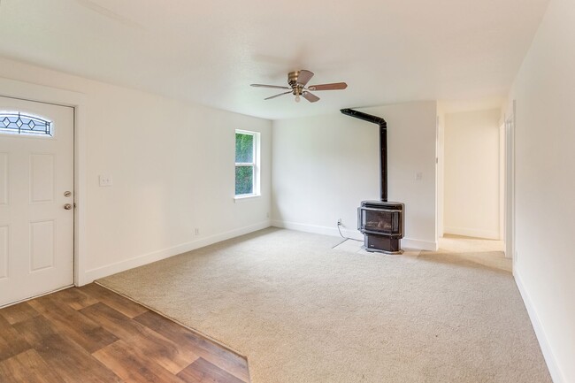 Building Photo - $500 OFF YOUR FIRST MONTH’S RENT – Limited Time Special!