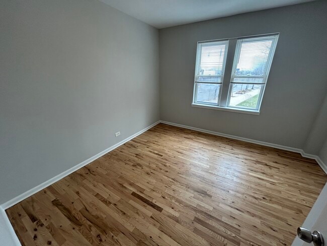 Building Photo - 7153 W Grand Ave