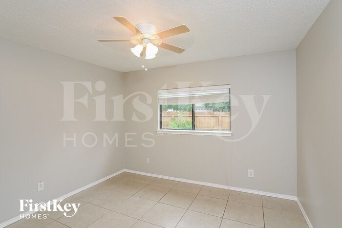 Building Photo - 2304 Paddle Creek