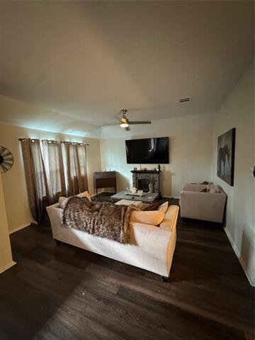 Building Photo - 1809 Meadow Crest Dr