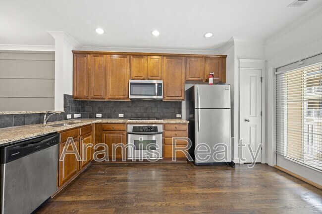 Building Photo - 2110 Gorman Grove