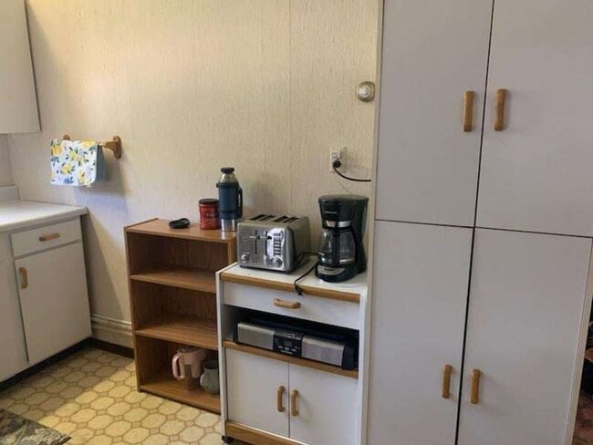 Building Photo - Fully furnished open room cabin- Available...