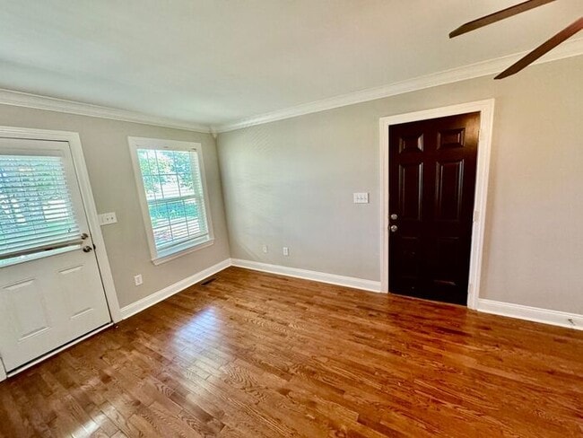 Building Photo - Home available in popular area