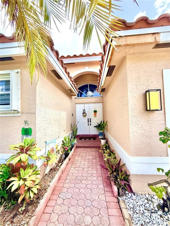 Building Photo - 3221 SW 173rd Terrace