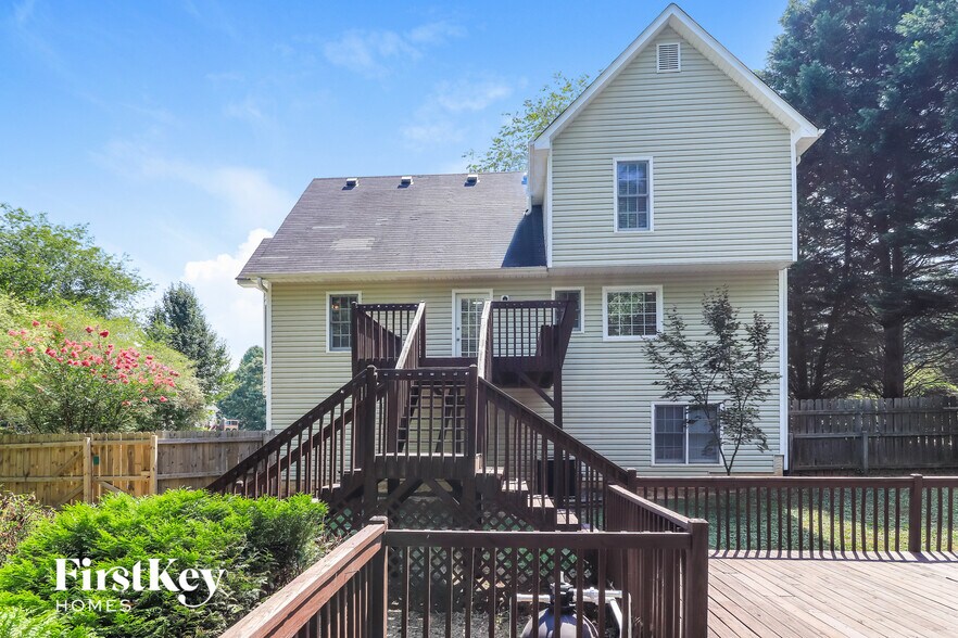 Building Photo - 42 Appleton Way