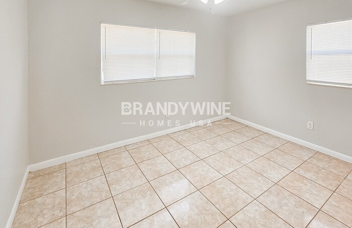 Building Photo - 5103 Murray Hill Dr