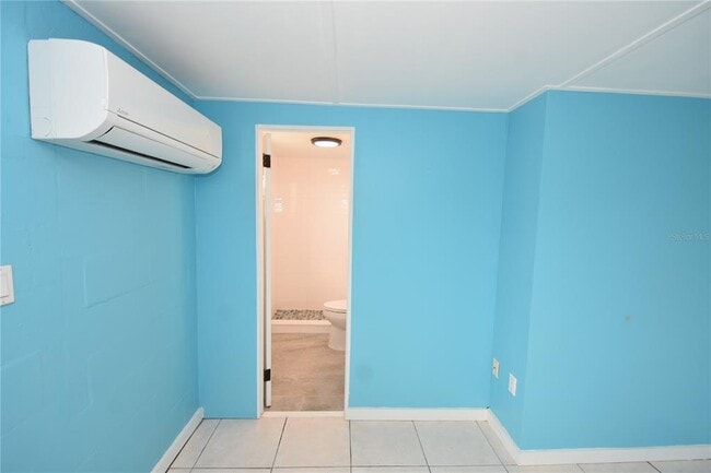 Building Photo - 509 N Central Ave