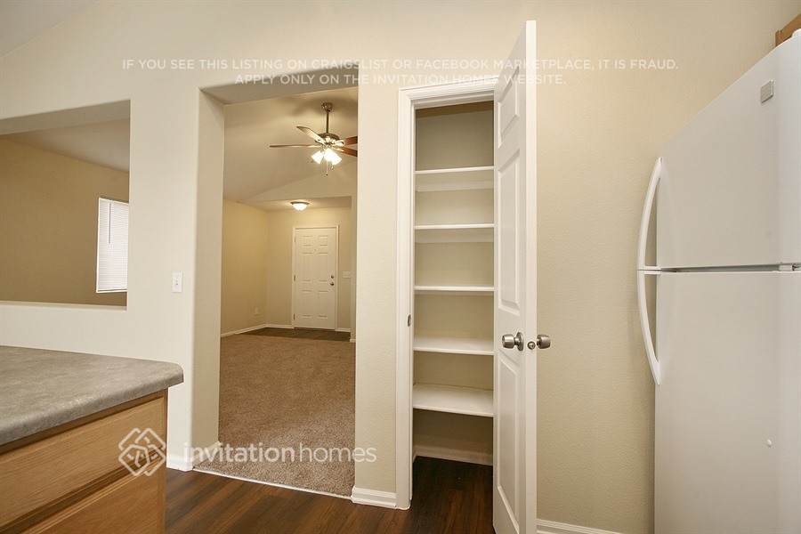 Building Photo - 7787 Barn Owl Dr