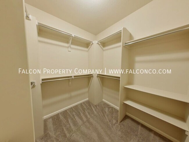 Building Photo - 6141 Callan Dr