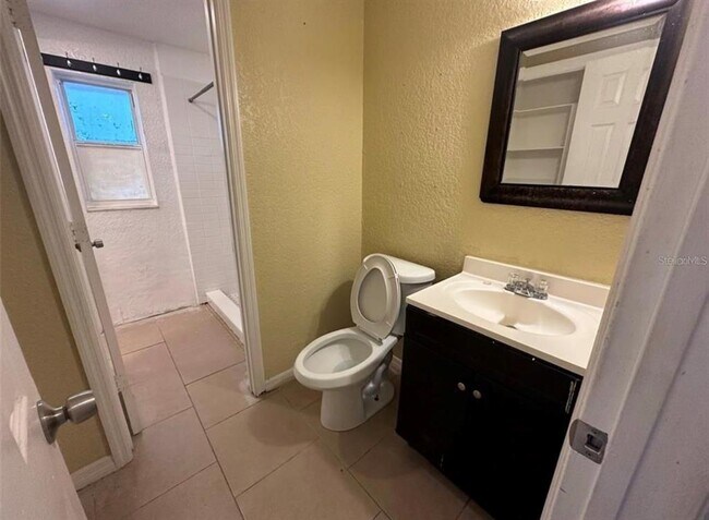 Building Photo - 116 Jupiter Cir