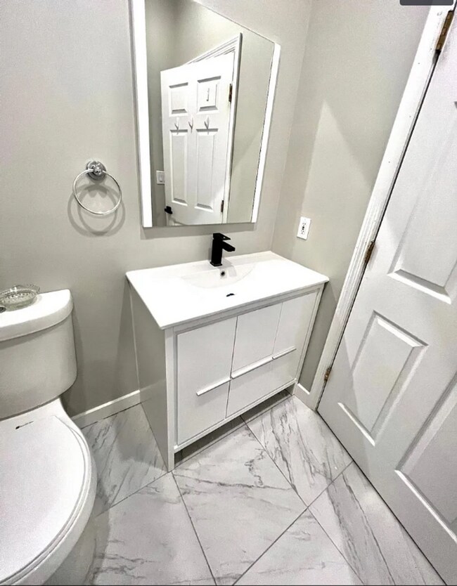 Building Photo - Rental home