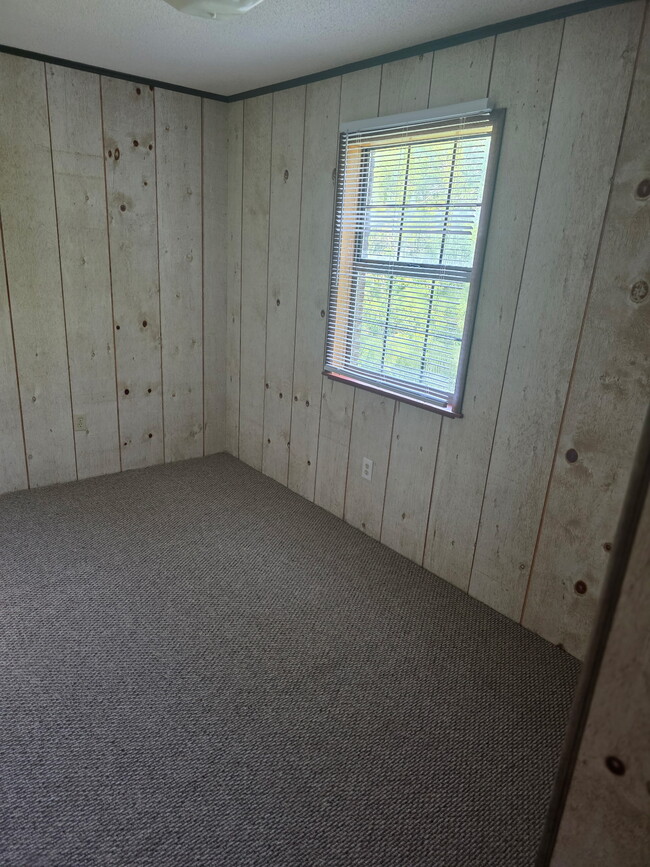 Building Photo - Oak Ridge Apartment