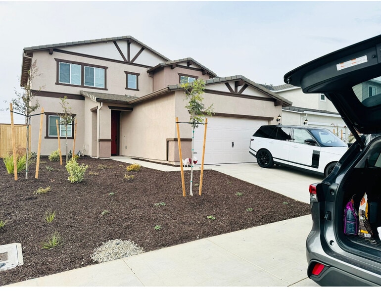 Primary Photo - 4432 Arctic Tern Way