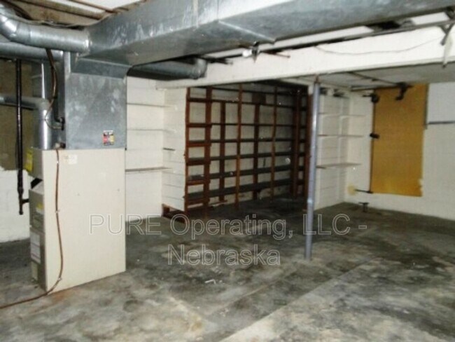 Building Photo - 215-225 N 49th St
