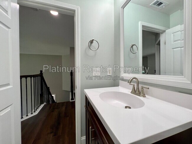 Building Photo - 2813 Priestcliff Dr SE