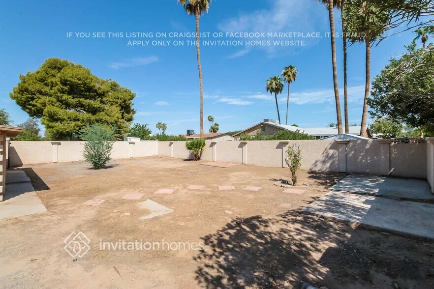 Building Photo - 6910 W Rancho Dr