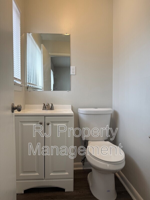 Building Photo - 3792 Southland St