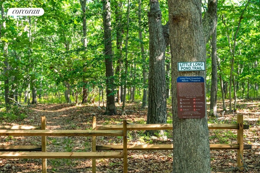 Building Photo - 22 Laurel Ln