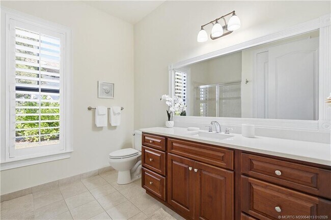 Building Photo - 109 SE Fiore Bello