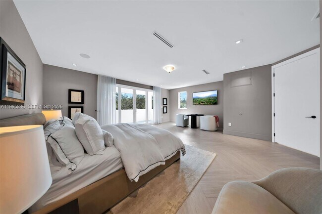 Building Photo - 3510 Segovia St