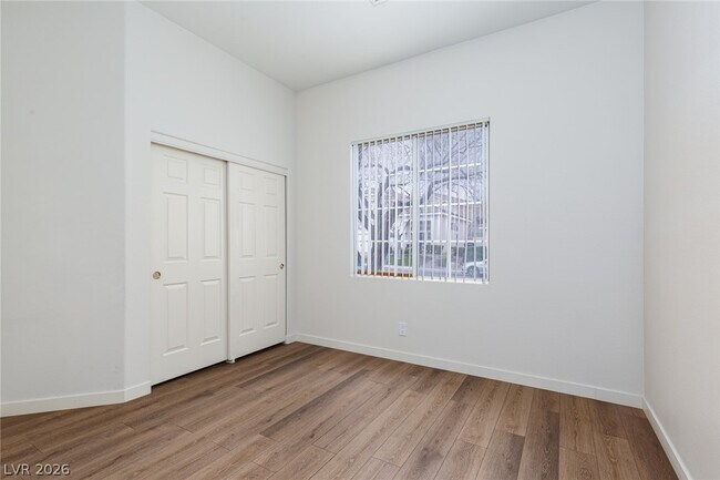 Building Photo - 252 Horizon Pointe Cir