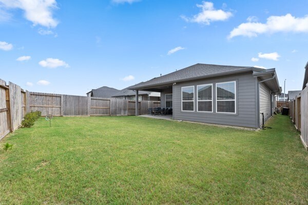 Building Photo - 17039 Luminous Ln