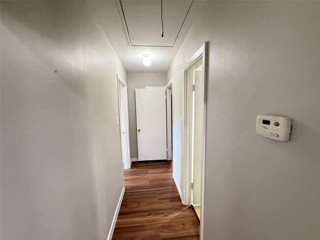 Building Photo - 1434 Marleen St
