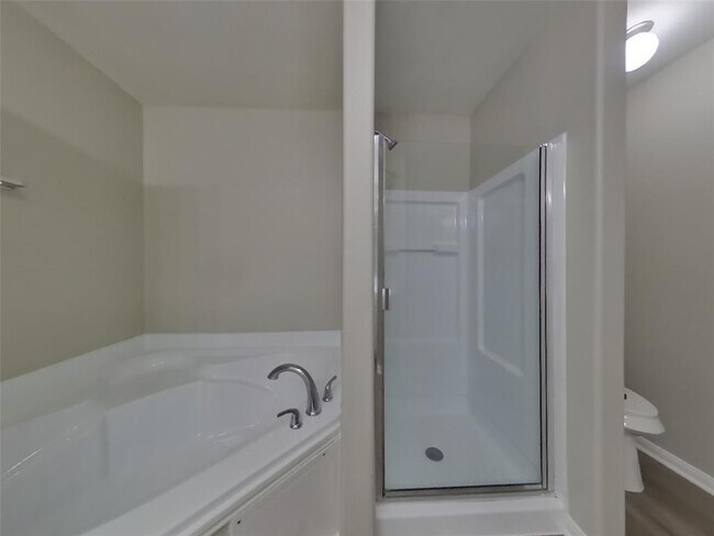 Building Photo - 4123 Pedernales River Ln