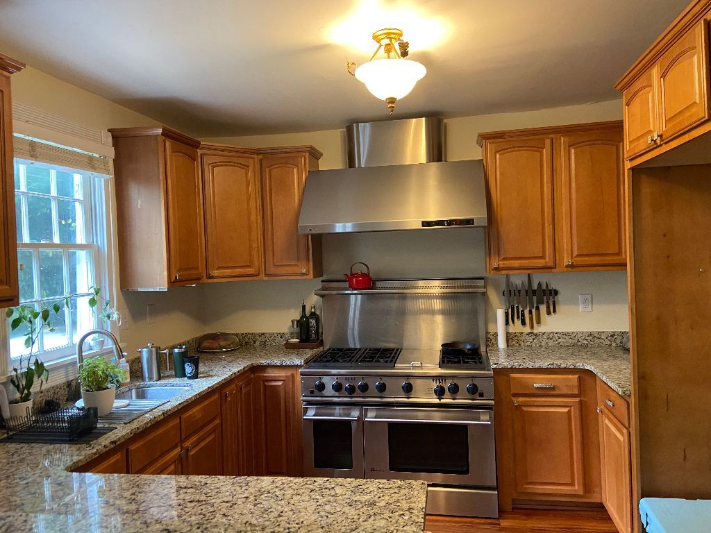 Building Photo - 13 Elizabeth St