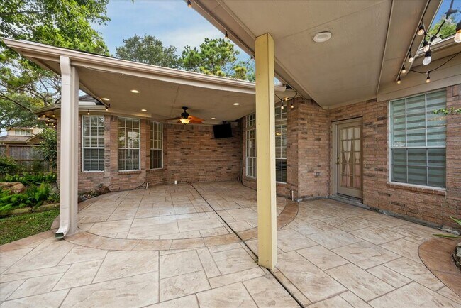 Building Photo - 4302 Ruttand Park Ln