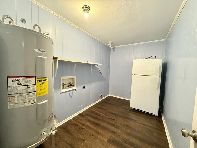 Building Photo - 15412 FM 14