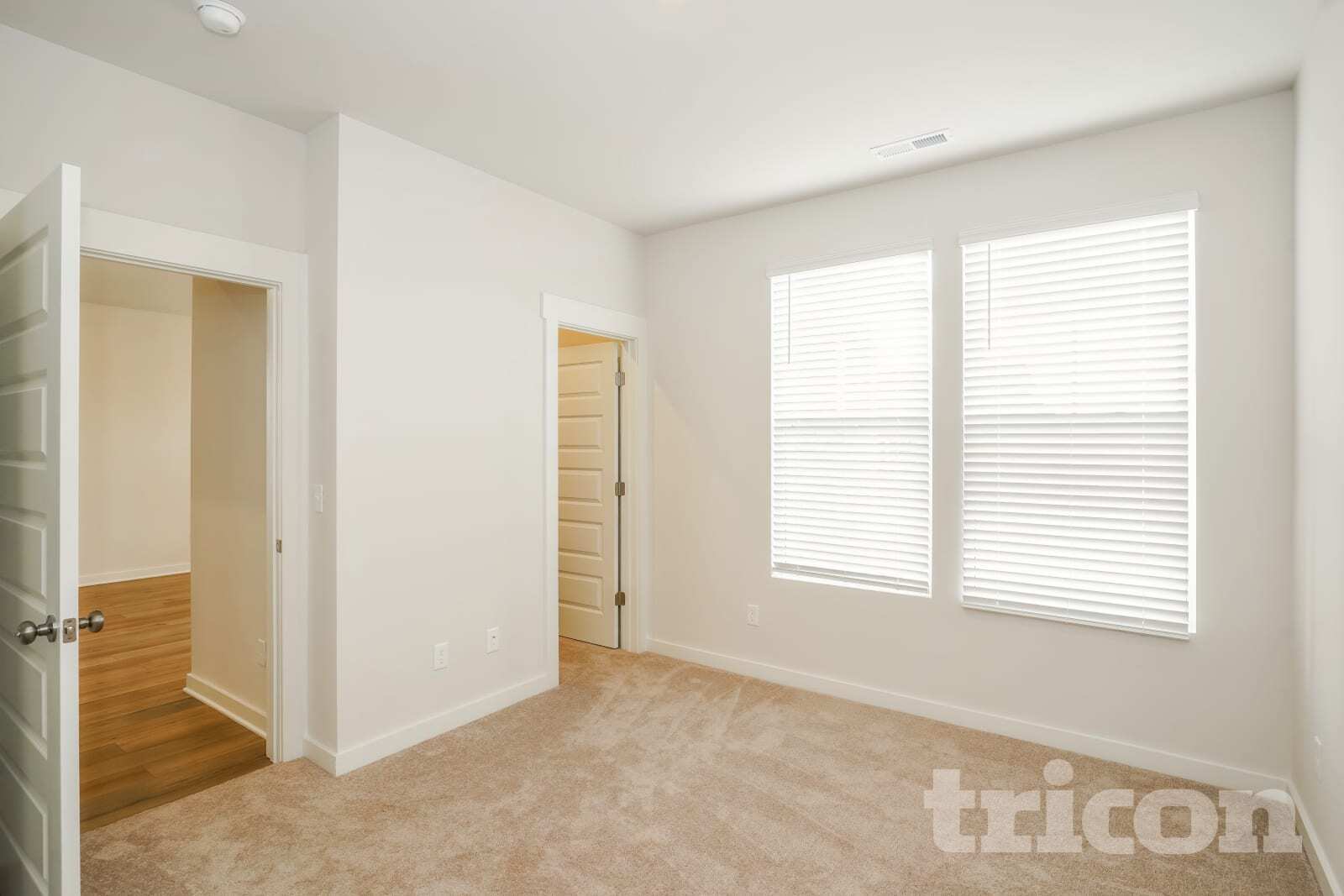 Building Photo - 6201 Calmus Ct