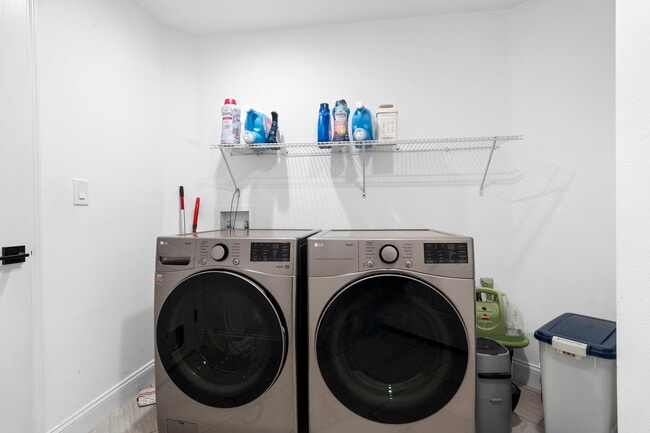 Building Photo - 2940 Beal St